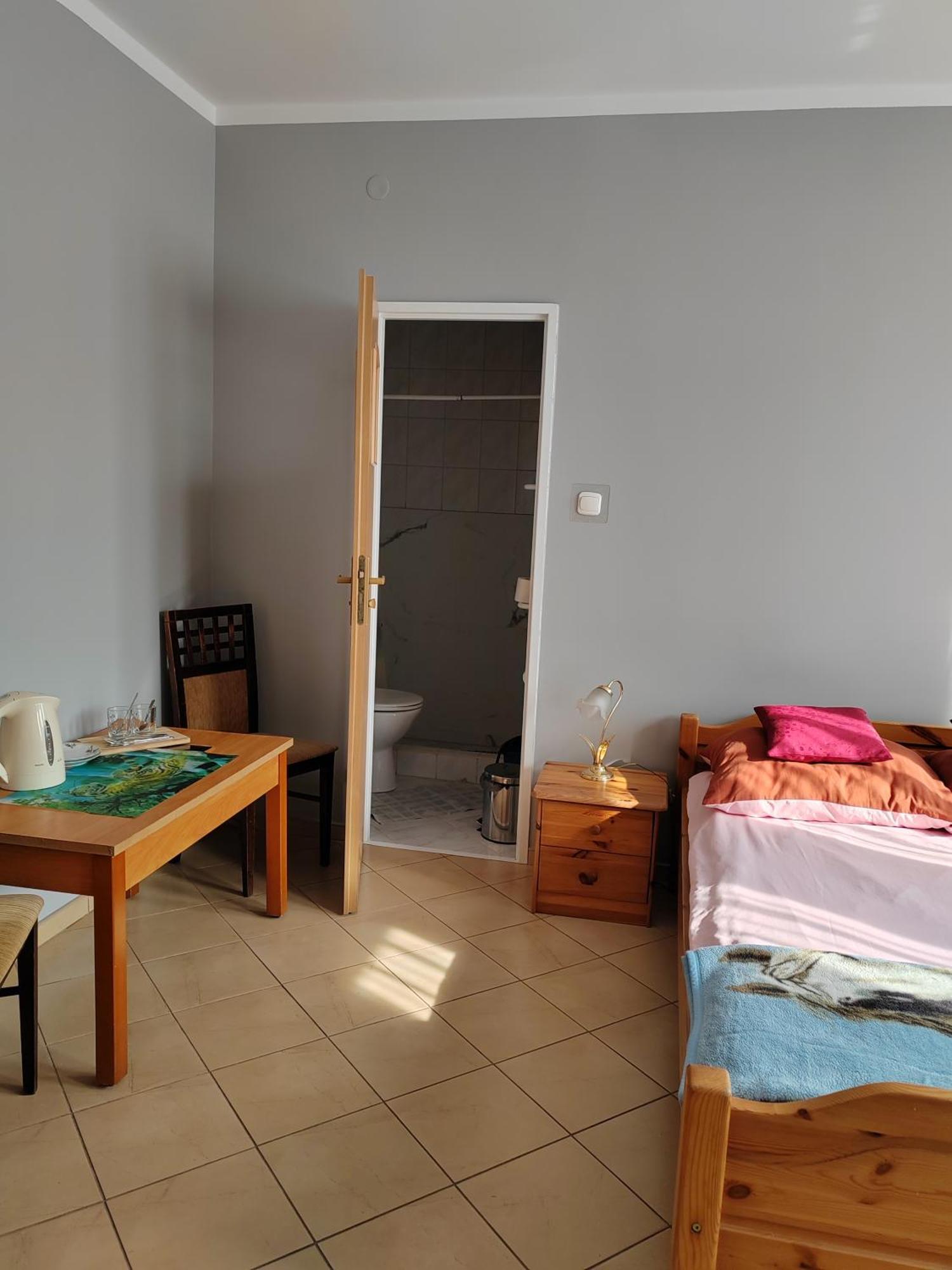 Pokoje Goscinne U Basi Mielno  Buitenkant foto