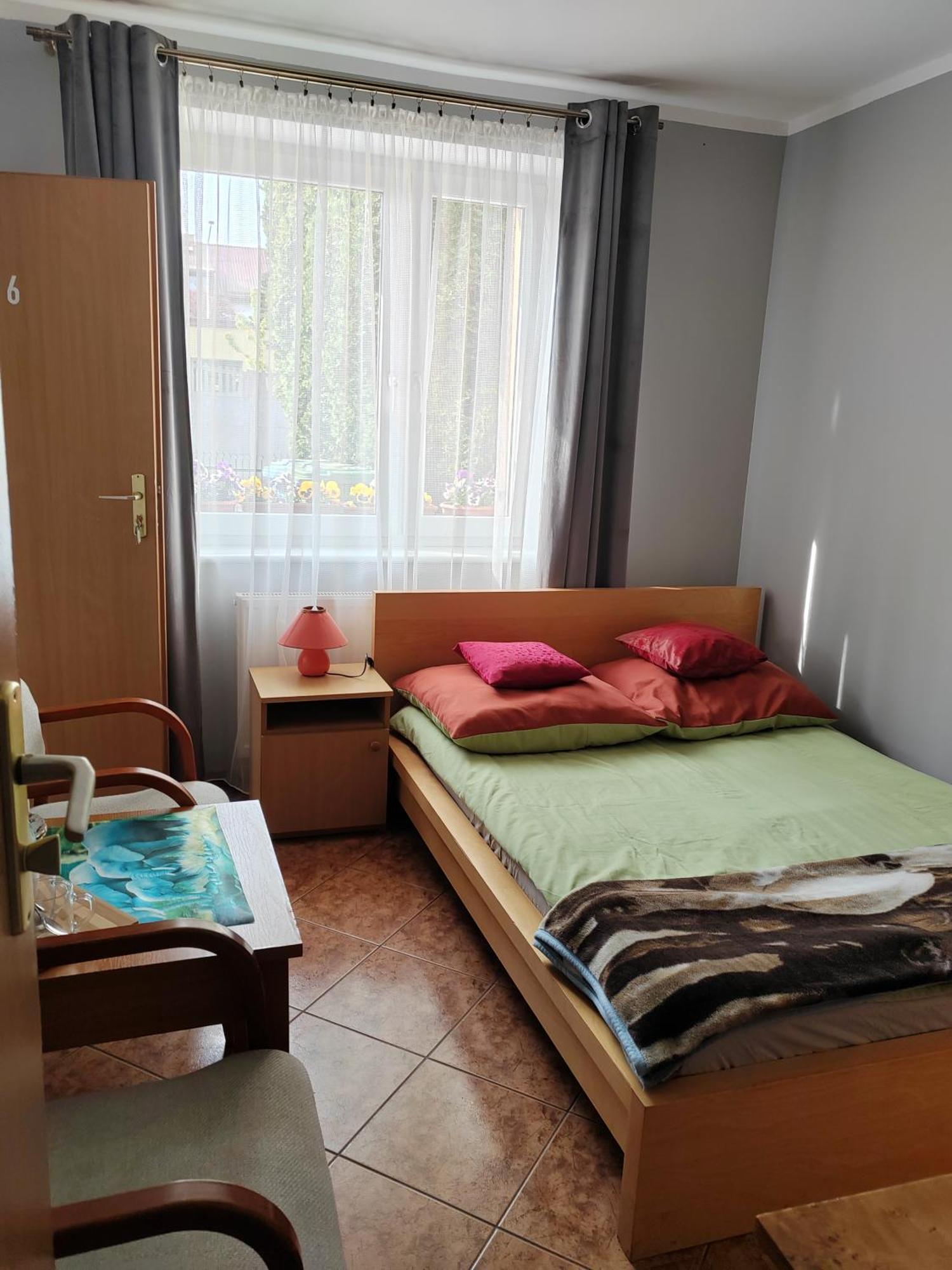 Pokoje Goscinne U Basi Mielno  Buitenkant foto